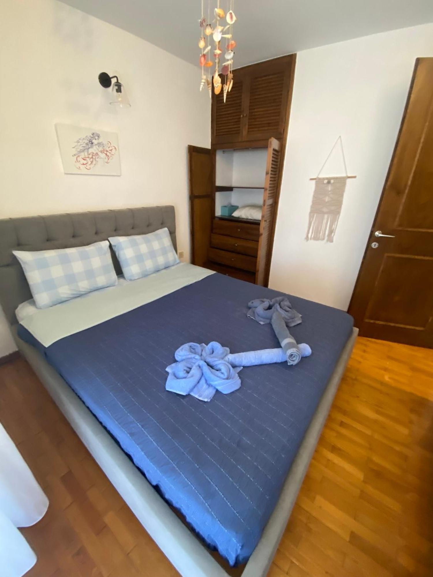 Irini Seaside Apartment Paleo Tsifliki Exterior photo